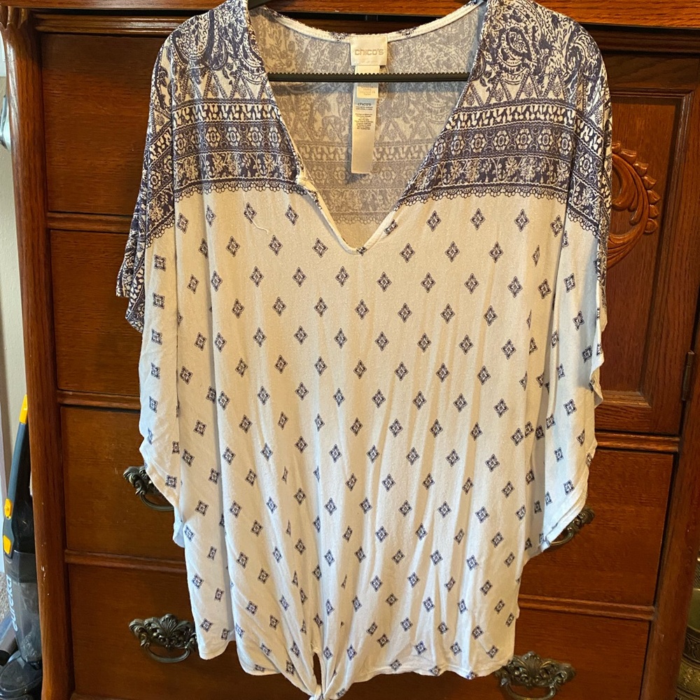 Chico’s Size 2 top